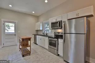 91 E Washington St, Newnan, GA 30263 - Photo 14