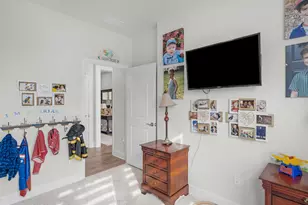 1004 Dirr Dr, Griffin, GA 30223 - Photo 14