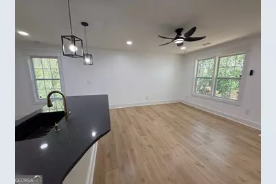 1417 Elizabeth Avenue SW, Atlanta, GA 30310 - Photo 2