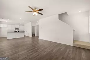 8565 Secretariat Dr, Lithonia, GA 30058 - Photo 14
