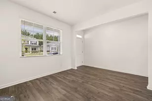 8565 Secretariat Dr, Lithonia, GA 30058 - Photo 4