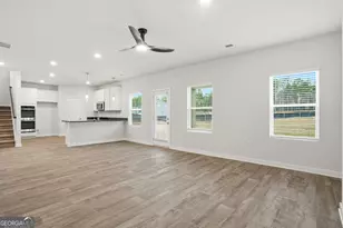 331 Jarrett St, Fairburn, GA 30213 - Photo 6