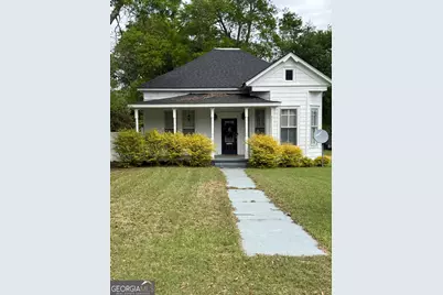 125 Creighton, Eastman, GA 31023 - Photo 1