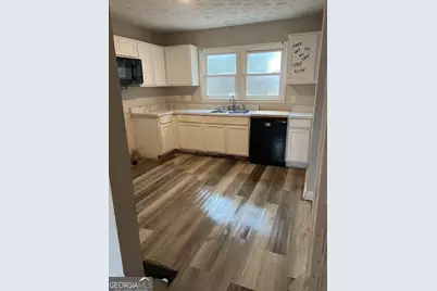 10590 Thrasher Road, Jonesboro, GA 30238 - Photo 8