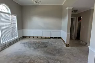 1801 Fawn Ct, Statham, GA 30666 - Photo 2