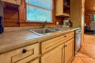 170 Hillcrest Ave, Cornelia, GA 30531 - Photo 6