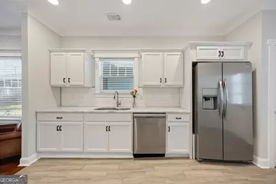 1116 E 40th Street, Savannah, GA 31404 - Photo 22