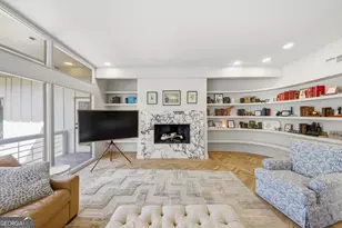 505 Hollydale Ct NW, Atlanta, GA 30342 - Photo 14