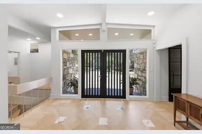 505 Hollydale Court NW, Atlanta, GA 30342 - Photo 8