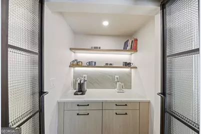 505 Hollydale Court NW, Atlanta, GA 30342 - Photo 26