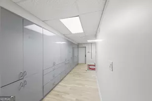 505 Hollydale Ct NW, Atlanta, GA 30342 - Photo 74