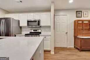 86 Spring Cir, Senoia, GA 30276 - Photo 16