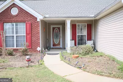 244 Natchez Circle, Winder, GA 30680 - Photo 2