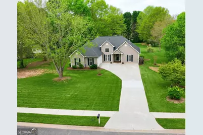 70 Mosswood Court, Newnan, GA 30265 - Photo 1