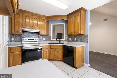 103 Quail Hollow Drive, Warner Robins, GA 31088 - Photo 8