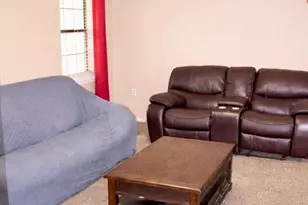 131 Carol Cir, Fitzgerald, GA 31750 - Photo 4