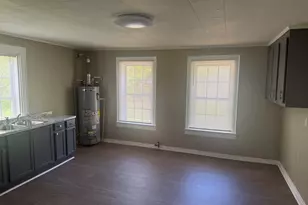 23 Cary St, Lagrange, GA 30241 - Photo 6