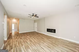 1433 Willow Dr, Riverdale, GA 30296 - Photo 4