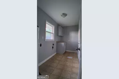 144 Clifford Street, Loganville, GA 30052 - Photo 16