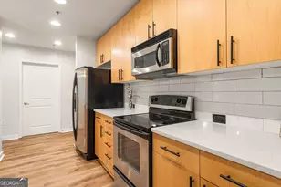 250 Pharr Rd NE, Atlanta, GA 30305 - Photo 6