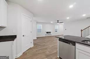 3315 Stonewall Ln, Union City, GA 30291 - Photo 20