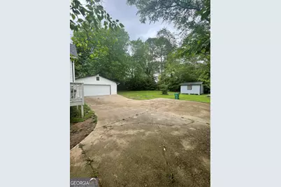 6860 Parkway Drive, Lithonia, GA 30058 - Photo 4