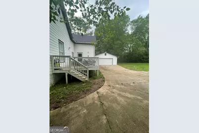6860 Parkway Drive, Lithonia, GA 30058 - Photo 10