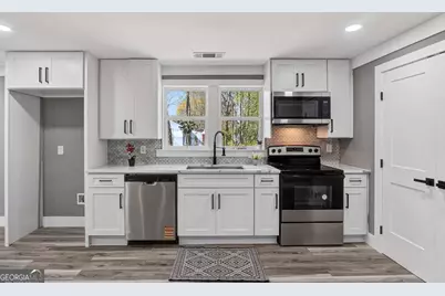 206 Walker Drive, Monroe, GA 30655 - Photo 8