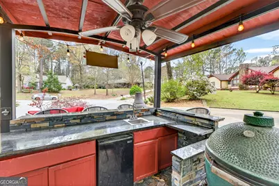 596 Willowgreen Court SE, Conyers, GA 30094 - Photo 8