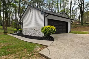 5350 Hearn Rd, Ellenwood, GA 30294 - Photo 6