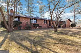 116 Lakepointe Ct, Stockbridge, GA 30281 - Photo 2