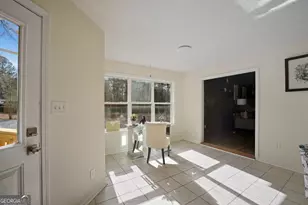 12 Clearwater Rd, Sharpsburg, GA 30277 - Photo 16