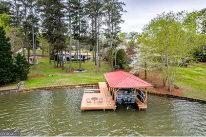 135 E Lakeview Drive NE, Milledgeville, GA 31061 - Photo 6