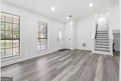 29 Court N, Ellenwood, GA 30294 - Photo 4
