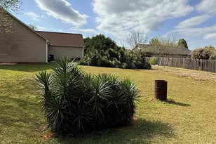 637 Everlasting Way, Locust Grove, GA 30248 - Photo 8