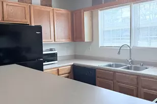 637 Everlasting Way, Locust Grove, GA 30248 - Photo 10