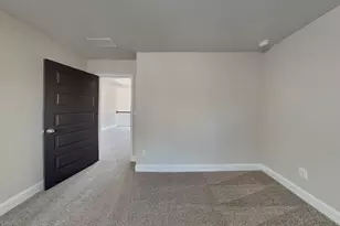 1612 Lapland Dr, Lawrenceville, GA 30045 - Photo 16