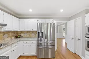 12010 Wexford Club Dr, Roswell, GA 30075 - Photo 18