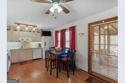 2037 Hampton Locust Grove Road, Locust Grove, GA 30248 - Photo 10