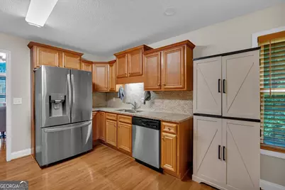 185 White Oak Court, Carrollton, GA 30116 - Photo 16