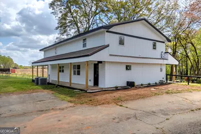 8606 Holly Springs Road, Maysville, GA 30558 - Photo 16