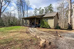 186 Holly Ln, Cleveland, GA 30528 - Photo 2