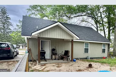 412 Morris Street, Glennville, GA 30427 - Photo 2