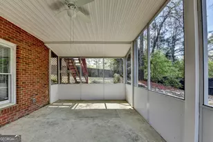 1005 Lewis Ridge Cir, Lawrenceville, GA 30045 - Photo 70