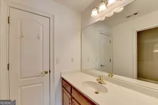 1005 Lewis Ridge Cir, Lawrenceville, GA 30045 - Photo 50