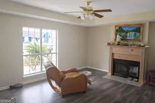 3877 Stratford Cir, Valdosta, GA 31605 - Photo 2