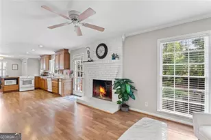 5513 N Peachtree Rd, Dunwoody, GA 30338 - Photo 18