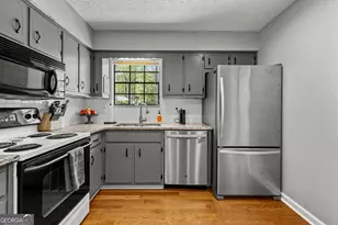 485 Hillsdale Dr, Fayetteville, GA 30214 - Photo 10