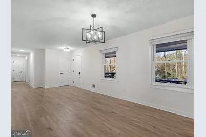 8228 Lullwater Court, Jonesboro, GA 30236 - Photo 8