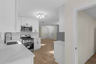 8228 Lullwater Ct, Jonesboro, GA 30236 - Photo 14